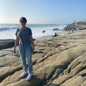 Meet your Posher, Shanis